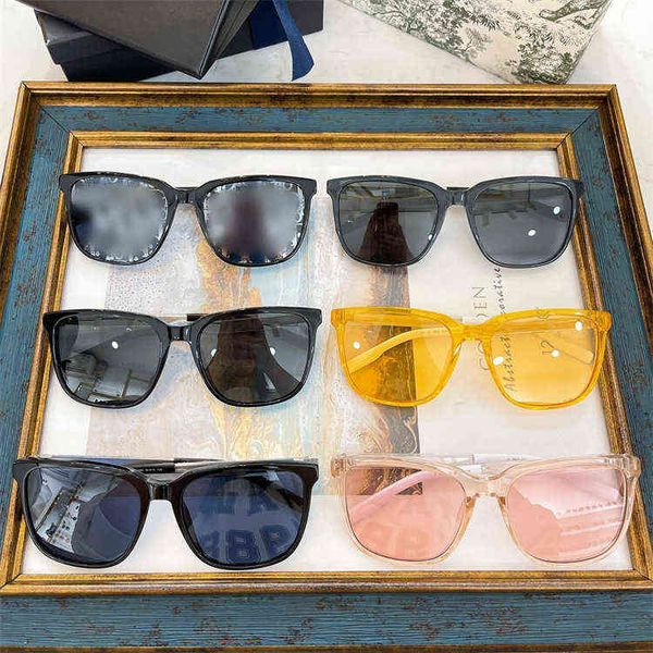 new d family sunglasses men's net red same women's thin little face fashion tag su luxury eyewear shades leisure, White;black
new d family sunglasses men's net red same women's thin little face fashion tag su luxury eyewear shades leisure, White;black