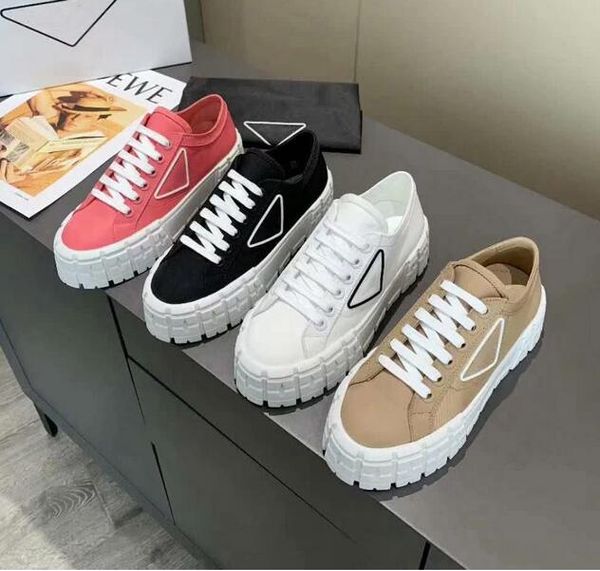 2022 new women sneakers nylon casual shoes gabardine classic canvas sneakers brand wheel lady stylist trainers fashion platform solid height, Black;white
2022 new women sneakers nylon casual shoes gabardine classic canvas sneakers brand wheel lady stylist trainers fashion platform solid height, Black;white