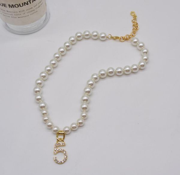 2022 european and american retro alphabet necklace pearl personality diamond wild collarbone chain female fast delivery, Silver
2022 european and american retro alphabet necklace pearl personality diamond wild collarbone chain female fast delivery, Silver