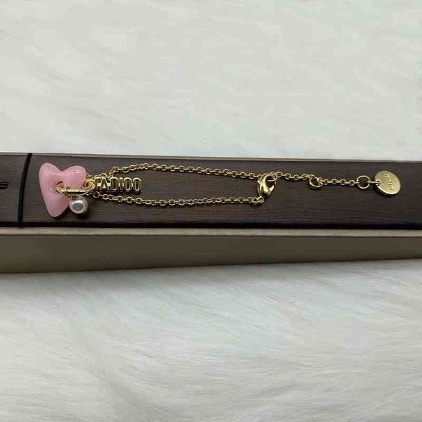 women's fashion all-match high-quality new personality necklace brand wholesale family dijia year letter drop glue love neck chain brac, Silver
women's fashion all-match high-quality new personality necklace brand wholesale family dijia year letter drop glue love neck chain brac, Silver