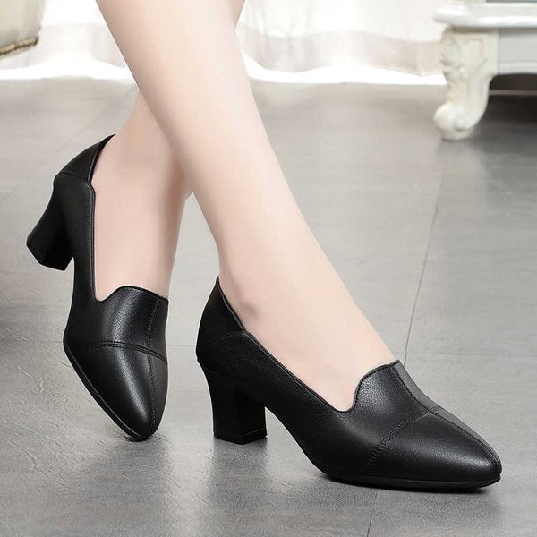 paris classic luxury women shoes spring autumn leather high heel pumps lady med heels office female dress designer elling, Black
paris classic luxury women shoes spring autumn leather high heel pumps lady med heels office female dress designer elling, Black