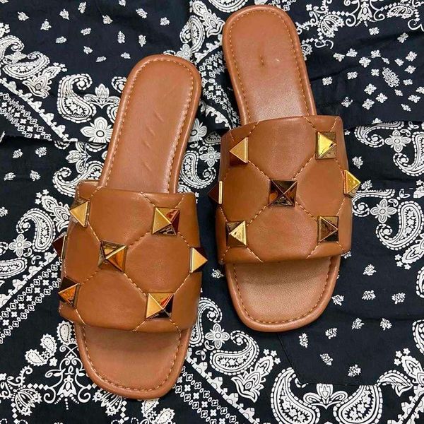 luxury brand sandals designer slippers slides floral brocade genuine leather flip flops women shoes sandal 22, Black
luxury brand sandals designer slippers slides floral brocade genuine leather flip flops women shoes sandal 22, Black