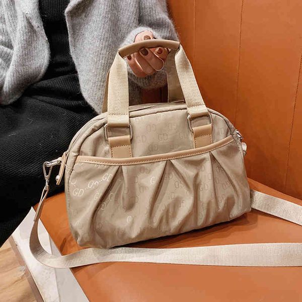 designer handbags 2022 new oxford waterproof fashion versatile single shoulder msenger bag casual lightweight nylon hand canvas
designer handbags 2022 new oxford waterproof fashion versatile single shoulder msenger bag casual lightweight nylon hand canvas