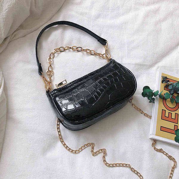 small bag spring and summer fashion brand french single shoulder hand carrying magic stick chain diagonal cross armpit
small bag spring and summer fashion brand french single shoulder hand carrying magic stick chain diagonal cross armpit