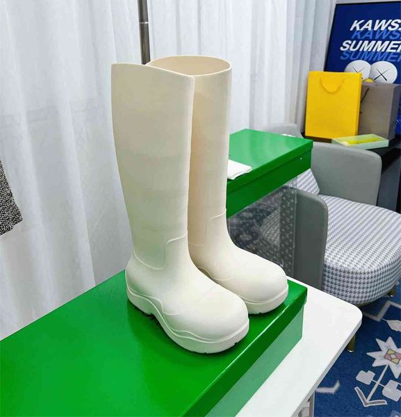 wholesale famous brand rain boots designer women's classic luxury waterproof booties rainy season shoes for girl outdoor ladies water b, Black
wholesale famous brand rain boots designer women's classic luxury waterproof booties rainy season shoes for girl outdoor ladies water b, Black