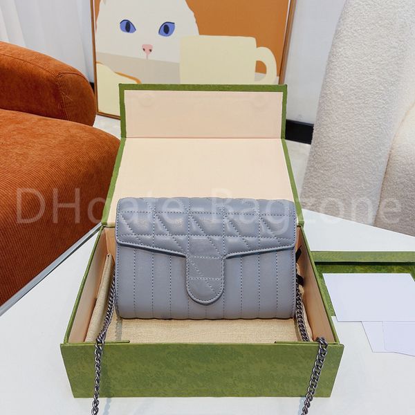 2022 smog blue chain bag womens shoulder handbag mini envelope bag fashion all match thread design wave pattern
2022 smog blue chain bag womens shoulder handbag mini envelope bag fashion all match thread design wave pattern