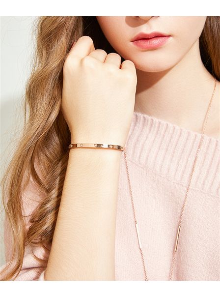 cuff silver rose never fade not allergic love screw bracelet 5.0 designer bracelets 10 diamonds bangle luxury jewelry women titanium steel a, White
cuff silver rose never fade not allergic love screw bracelet 5.0 designer bracelets 10 diamonds bangle luxury jewelry women titanium steel a, White