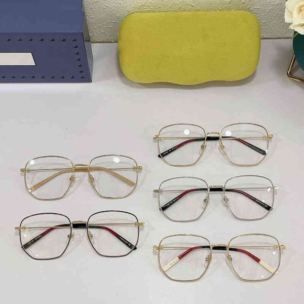 simple square sunglasses flat mirror quan zhilong's same anti blue light plain for men and women i98k, White;black
simple square sunglasses flat mirror quan zhilong's same anti blue light plain for men and women i98k, White;black