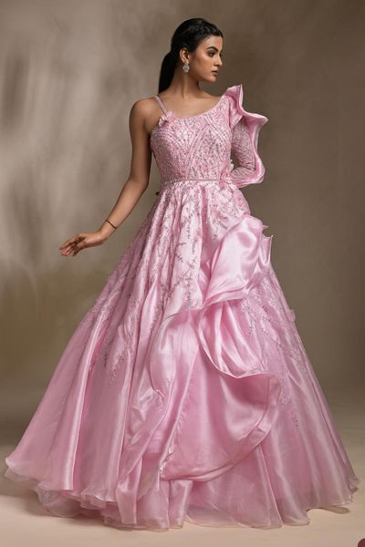 graceful one shoulder ruffles prom dresses sequined lace evening dress custom made pleats a line women formal celebrity party gown, Black;red
graceful one shoulder ruffles prom dresses sequined lace evening dress custom made pleats a line women formal celebrity party gown, Black;red
