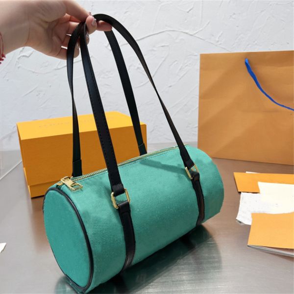 simple jacquard flannelette shoulder bag casual versatile pillow bag size 26 14cm luxury design crossbody designer bags
simple jacquard flannelette shoulder bag casual versatile pillow bag size 26 14cm luxury design crossbody designer bags