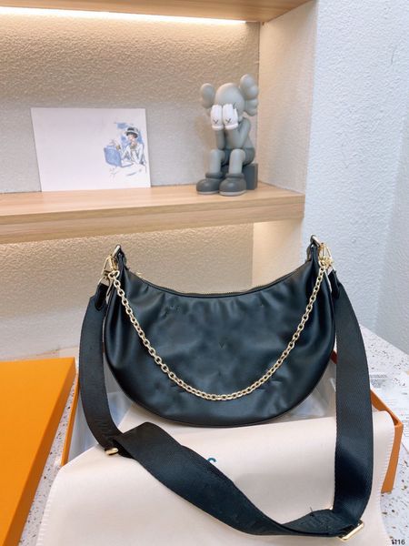 2022 luxury designer leather embossed bags handbags fashion chain strap pea bags underarm dumpling designers messenger shoulder bags
2022 luxury designer leather embossed bags handbags fashion chain strap pea bags underarm dumpling designers messenger shoulder bags