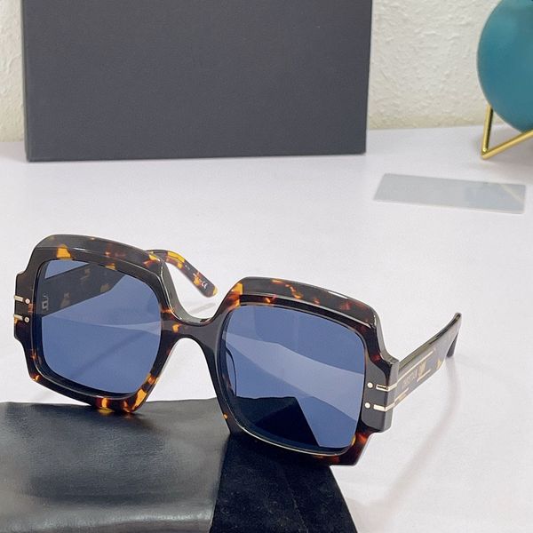 diao s1u original designer sunglasses for mens famous fashionable classic retro womens sunglasses luxury brand eyeglass fashion design with, White;black
diao s1u original designer sunglasses for mens famous fashionable classic retro womens sunglasses luxury brand eyeglass fashion design with, White;black
