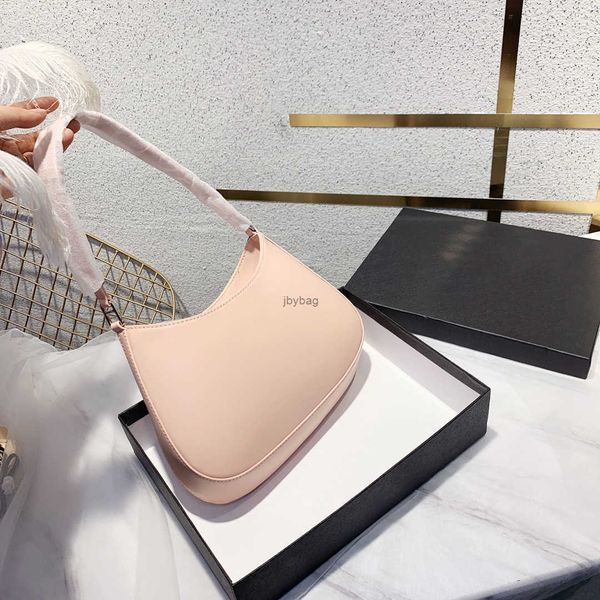2022 leather crossbody bags women's cleo handbag luxury designer shoulder bag hobo wallet handbags purses fashion glossy underarm bag
2022 leather crossbody bags women's cleo handbag luxury designer shoulder bag hobo wallet handbags purses fashion glossy underarm bag