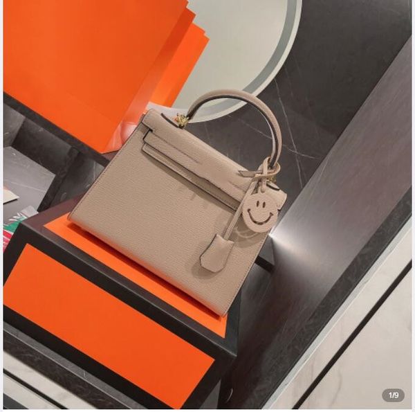 women shoulder bags sell womens genuine leather h lock flap handbag black pochette twist lady crossbody bag ale purse
women shoulder bags sell womens genuine leather h lock flap handbag black pochette twist lady crossbody bag ale purse