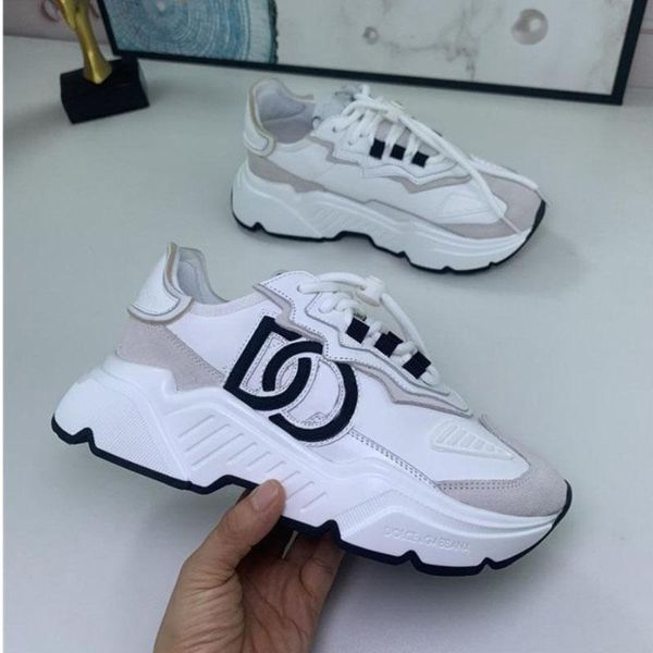 2022 luxury designer sneakers shoes men luxury s women platform leather casual shoe low lace up s with clear sole new trai ghf, Black
2022 luxury designer sneakers shoes men luxury s women platform leather casual shoe low lace up s with clear sole new trai ghf, Black