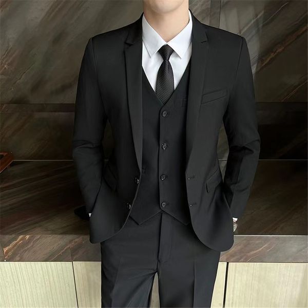 fashion business men suits with black with gold blazer shawl lapel two pieces groom tuxedos man groomsmen, White;black
fashion business men suits with black with gold blazer shawl lapel two pieces groom tuxedos man groomsmen, White;black