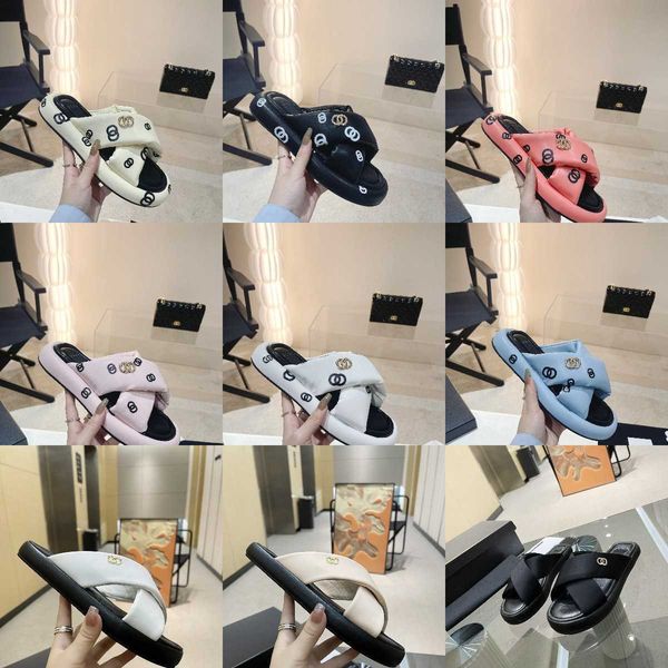 women lady girls cloud slippers padded soft pillow slides casual fashion flip-flops 2022 summer new stylish luxurys cross strap beach mule d, Black
women lady girls cloud slippers padded soft pillow slides casual fashion flip-flops 2022 summer new stylish luxurys cross strap beach mule d, Black