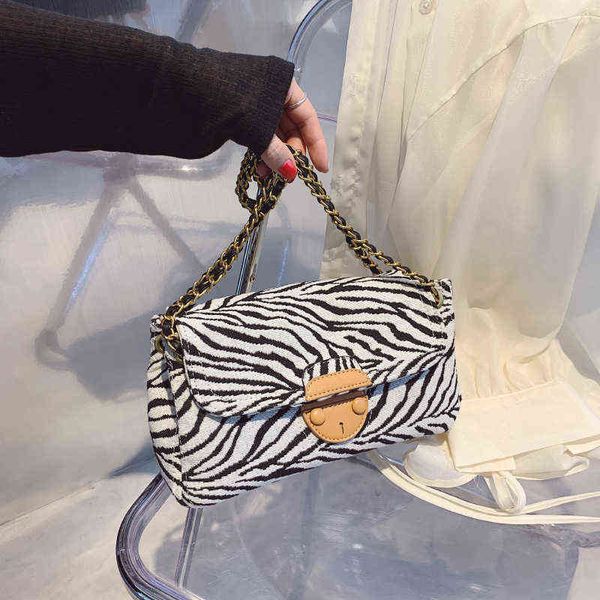 canvas bag designer handbags brand design trendy fashion one-shoulder underarm bag wild chain messenger bag 220512
canvas bag designer handbags brand design trendy fashion one-shoulder underarm bag wild chain messenger bag 220512