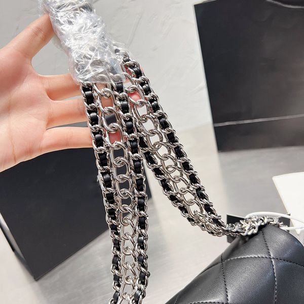 women's brand designers shoulder bags 2023 fashion classic clamshell quilted bag textured leather underarm silver metal chain crossbody
women's brand designers shoulder bags 2023 fashion classic clamshell quilted bag textured leather underarm silver metal chain crossbody