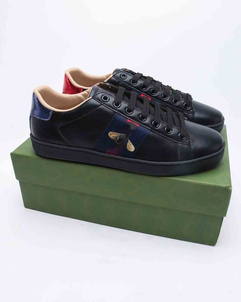 gu men and women's high-end light luxury walking small white shoes casual fashion show 1 to 1 beautiful black reproduction
gu men and women's high-end light luxury walking small white shoes casual fashion show 1 to 1 beautiful black reproduction