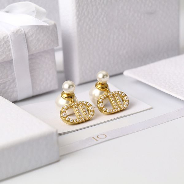 d 2022 new letter c tassel stud earrings women pearl earings fashion internet celebrity designer jewelry earring woman studs, Golden;silver
d 2022 new letter c tassel stud earrings women pearl earings fashion internet celebrity designer jewelry earring woman studs, Golden;silver