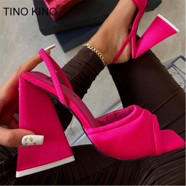 triangle high heels summer sandals for women fashion ladies party shoes wedding pu back strap female dress sandals 220504, Black
triangle high heels summer sandals for women fashion ladies party shoes wedding pu back strap female dress sandals 220504, Black