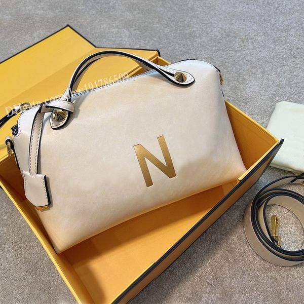 white baguette women shoulder crossbody bags luxury large capacity leather fashion girl designer shopping bag handbag leisure travel cross b
white baguette women shoulder crossbody bags luxury large capacity leather fashion girl designer shopping bag handbag leisure travel cross b