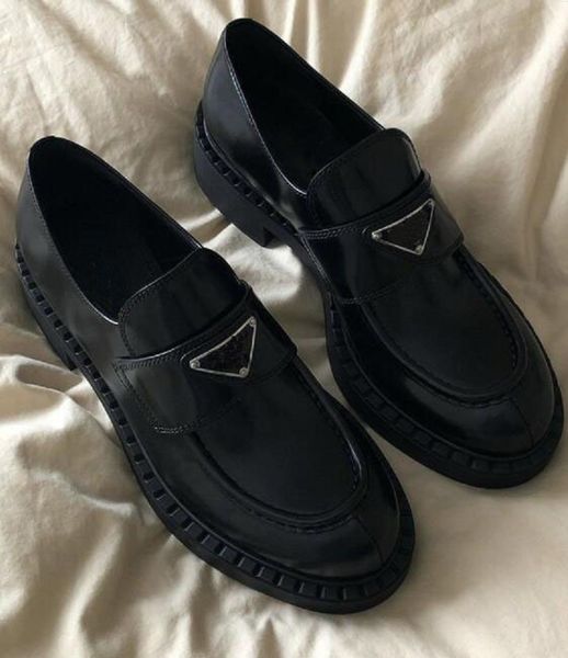 women shoe sports heeledshoes oxford shoes metal triangle logo monolith brushed chocolate leather loafers platform heel pointed and round to, Black
women shoe sports heeledshoes oxford shoes metal triangle logo monolith brushed chocolate leather loafers platform heel pointed and round to, Black
