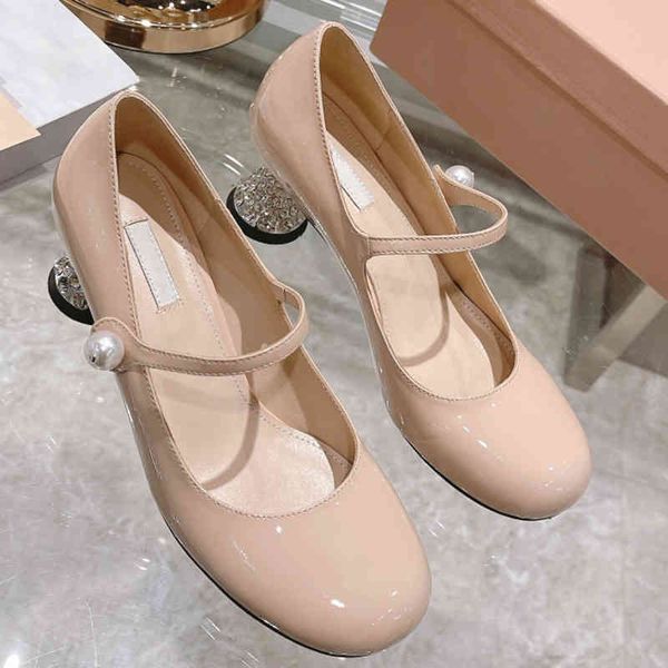 sandals high heels women's spring round head mary jane shoes patent leather pearl thick heel one-sided belt single, Black
sandals high heels women's spring round head mary jane shoes patent leather pearl thick heel one-sided belt single, Black
