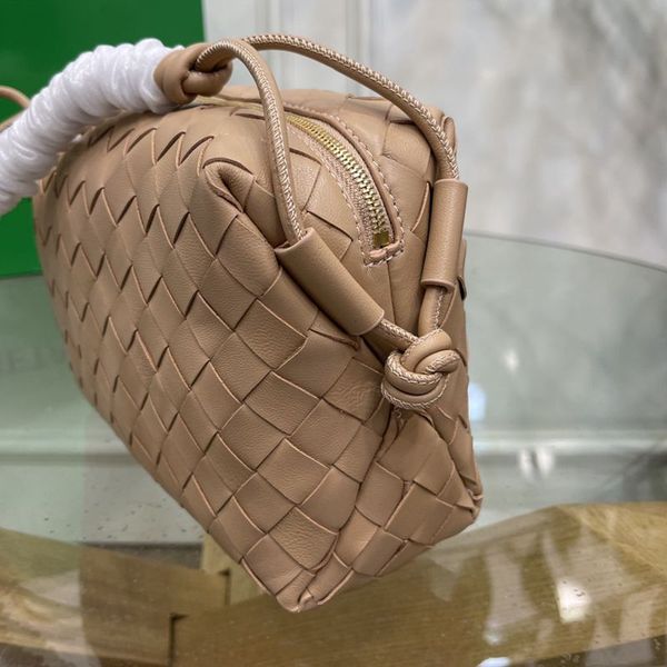 verastore genuine leather messenger bag women's fashion crossbody bags real lambskin shoulder female bag
verastore genuine leather messenger bag women's fashion crossbody bags real lambskin shoulder female bag