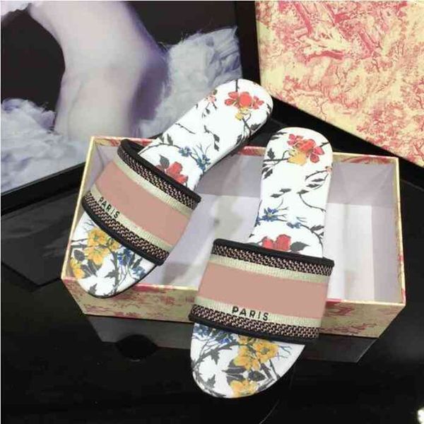 slippers paris womens sandals embroidery designers sandal floral brocade flip flops striped beach flowers luxury slipper with box 9030, Black
slippers paris womens sandals embroidery designers sandal floral brocade flip flops striped beach flowers luxury slipper with box 9030, Black