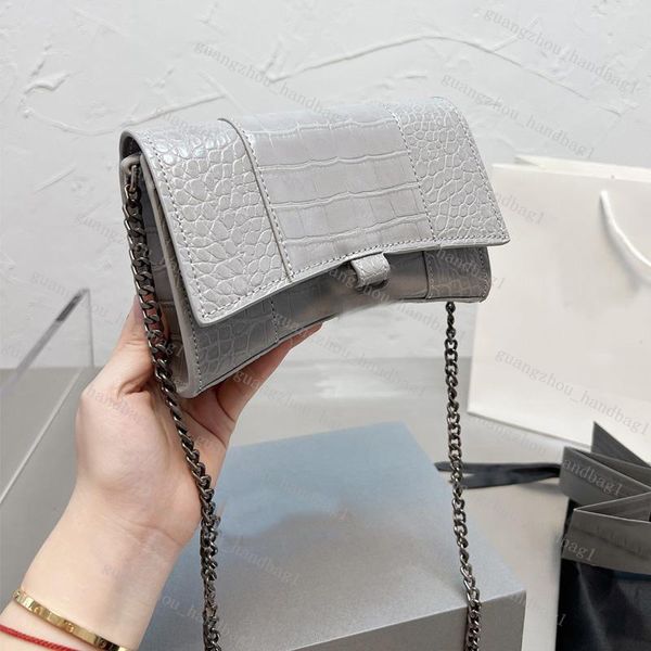 designer bags women shoulder bag fshion chain bags crossbody crescent messenger handbag ladies crocodile pattern handbags black white gray a
designer bags women shoulder bag fshion chain bags crossbody crescent messenger handbag ladies crocodile pattern handbags black white gray a