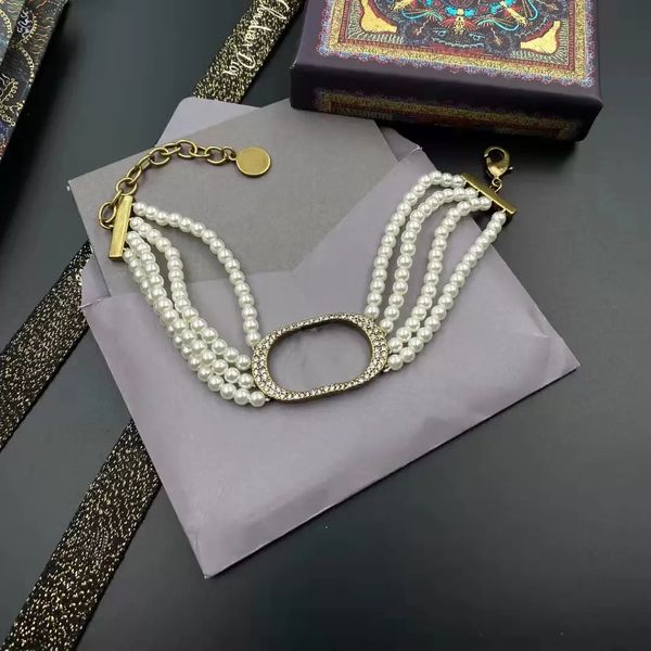 luxury designers bracelet fashion women's bracelets selected leather classic style choker workmanship suitable for lovers' anniver, Golden;silver
luxury designers bracelet fashion women's bracelets selected leather classic style choker workmanship suitable for lovers' anniver, Golden;silver