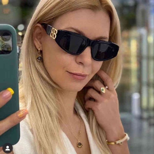 designer ray cycle luxurious sunglasses hip hop glasses double b european american style triangular cats eye drag sisters new concave shape, White;black
designer ray cycle luxurious sunglasses hip hop glasses double b european american style triangular cats eye drag sisters new concave shape, White;black