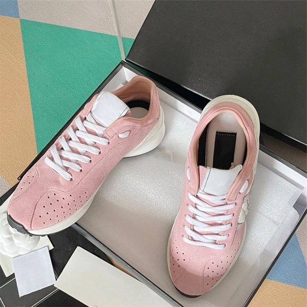 ladies casual sneakers latest catwalk style biscuit shoes classic web elements contrast color running shoes, Black
ladies casual sneakers latest catwalk style biscuit shoes classic web elements contrast color running shoes, Black
