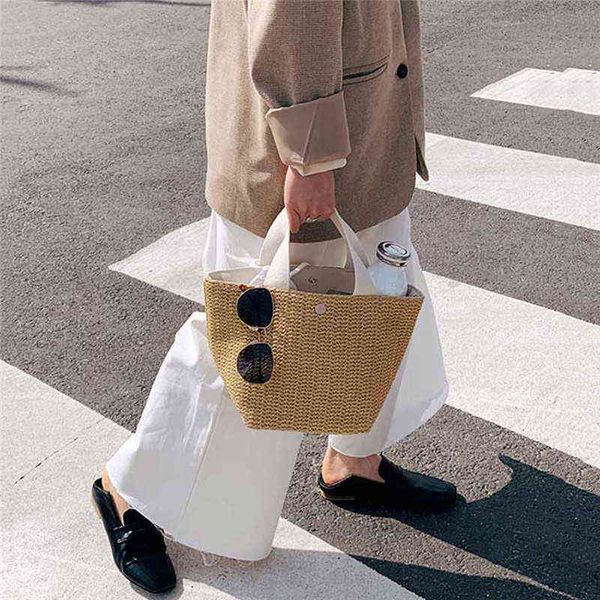evening bags shoulder wedding handbag designer elegant ladies straw woven women holiday beach casual tote handle fashion retro 220331
evening bags shoulder wedding handbag designer elegant ladies straw woven women holiday beach casual tote handle fashion retro 220331