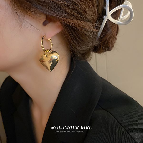 silver needle metal heart alphabet letter earrings korean design sense simple stud earrings eardrop fashion all-matching graceful, Golden
silver needle metal heart alphabet letter earrings korean design sense simple stud earrings eardrop fashion all-matching graceful, Golden