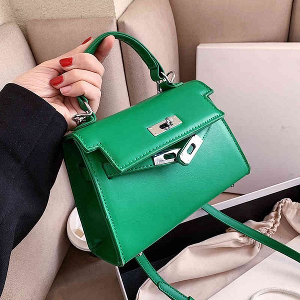 popular high-grade fashion shoulder handbag women's new fashionchain crossbody party evening s mini small square luxury bag
popular high-grade fashion shoulder handbag women's new fashionchain crossbody party evening s mini small square luxury bag