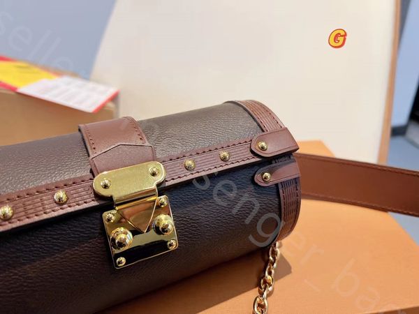 cross body luxury round long bags cylinder shoulder designer lady fashion handbags hasp no zipper button letter shopping totes women popular
cross body luxury round long bags cylinder shoulder designer lady fashion handbags hasp no zipper button letter shopping totes women popular