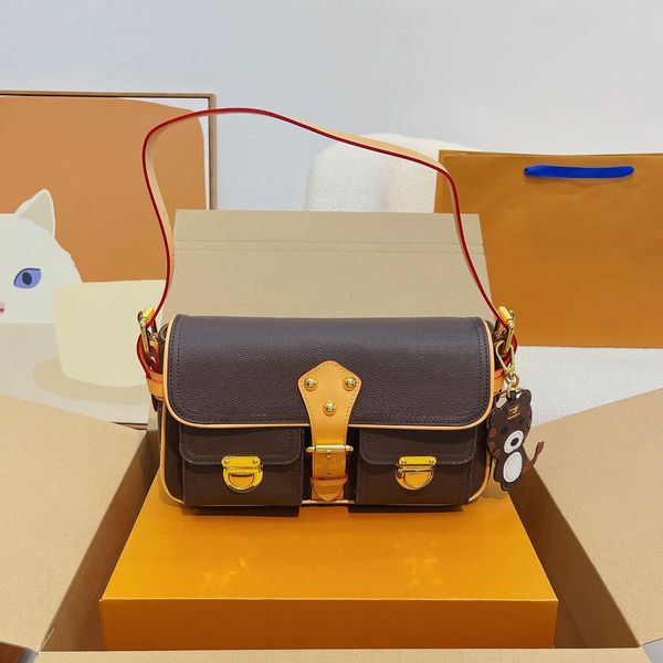 shoulder bag women designer bags handbags womens handbag wallet trend all-match brown flower purses crossbody bags
shoulder bag women designer bags handbags womens handbag wallet trend all-match brown flower purses crossbody bags