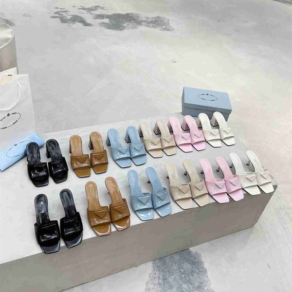 2022 designer women sandals oran sandals classic slippers real leather slides platform alphabet flats shoes sneakers classical newshoes us 3, Black
2022 designer women sandals oran sandals classic slippers real leather slides platform alphabet flats shoes sneakers classical newshoes us 3, Black
