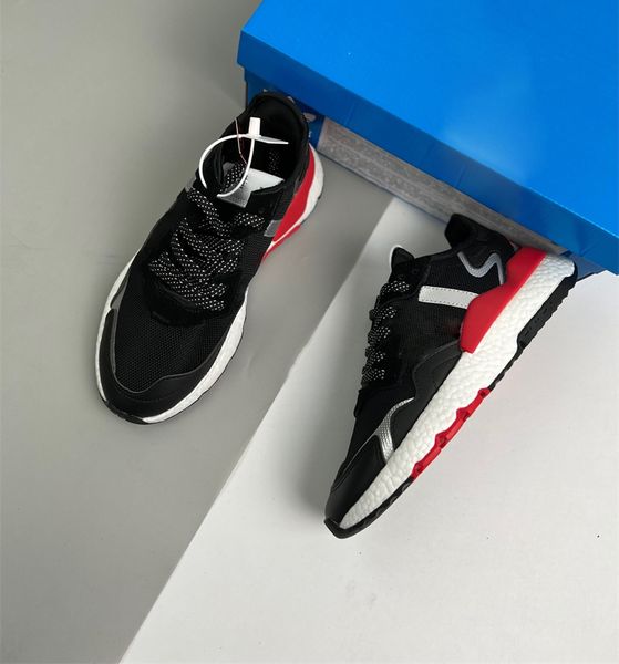 2023 famous brand breathable sport shoes men's designer walking cushioned sneakers women's classic luxury couple casual loafers bo
2023 famous brand breathable sport shoes men's designer walking cushioned sneakers women's classic luxury couple casual loafers bo