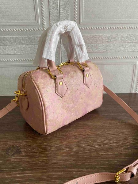 designers luxury bags for womens louiseity 1 viutonity handbags lvs crossbody shoulder the tote bag multicolour capacity versatile 7a wallet
designers luxury bags for womens louiseity 1 viutonity handbags lvs crossbody shoulder the tote bag multicolour capacity versatile 7a wallet
