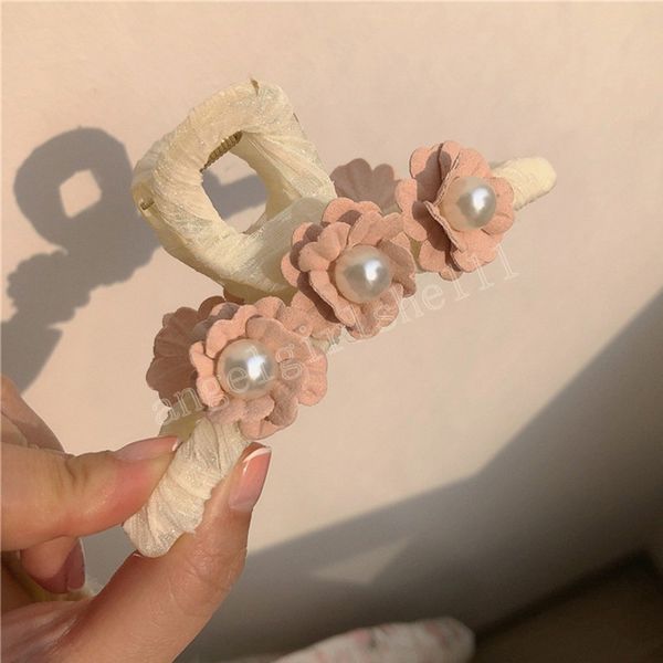 women large hair claw pearl clip crab barrette girls bath ponytail clips fashion hair accessories gift headwear, Slivery;white
women large hair claw pearl clip crab barrette girls bath ponytail clips fashion hair accessories gift headwear, Slivery;white