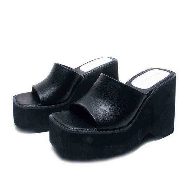 slippers flip-flop sandals women summer outer wear fashion wedge heels 2022 all-match thick-soled sponge cake comfortable 220629, Black
slippers flip-flop sandals women summer outer wear fashion wedge heels 2022 all-match thick-soled sponge cake comfortable 220629, Black