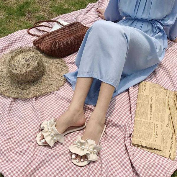2022 designer women's slippers summer pearl flats ruffle fashion outdoor casual sandals flip-flops, Black
2022 designer women's slippers summer pearl flats ruffle fashion outdoor casual sandals flip-flops, Black