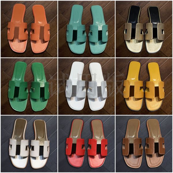 2022 women's luxury slippers designer classic casual beach flat sandals with sheepskin 35-42 multi-color have box, Black
2022 women's luxury slippers designer classic casual beach flat sandals with sheepskin 35-42 multi-color have box, Black