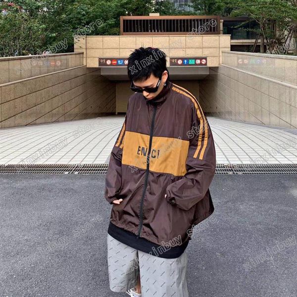 21ss mens women designers jackets paris windbreaker strip letter oversize clothes streetwear coats outerwear long sleeve men cloth245k, Black;brown
21ss mens women designers jackets paris windbreaker strip letter oversize clothes streetwear coats outerwear long sleeve men cloth245k, Black;brown
