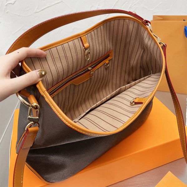 louiseity 1 viutonity totes designer luxury bags womens lvs luxurys designers handbag women bag mini purses handbags the tote onthego wallet
louiseity 1 viutonity totes designer luxury bags womens lvs luxurys designers handbag women bag mini purses handbags the tote onthego wallet