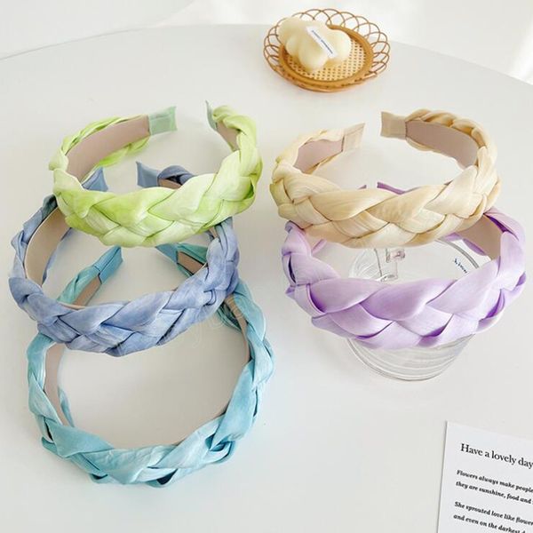 fashion women headwear fresh color hand-woven braided hairband light turban for casual headband summer, Slivery;white
fashion women headwear fresh color hand-woven braided hairband light turban for casual headband summer, Slivery;white